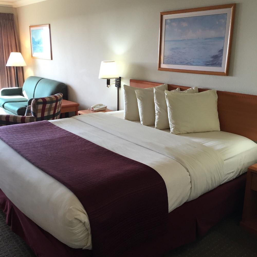 Coratel And By Jasper Hotel 2*